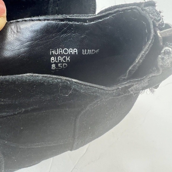 Earth Aurora Black Suede Lace Up Booties Size 8.5 D WIDE Peep Toe - Picture 9 of 14